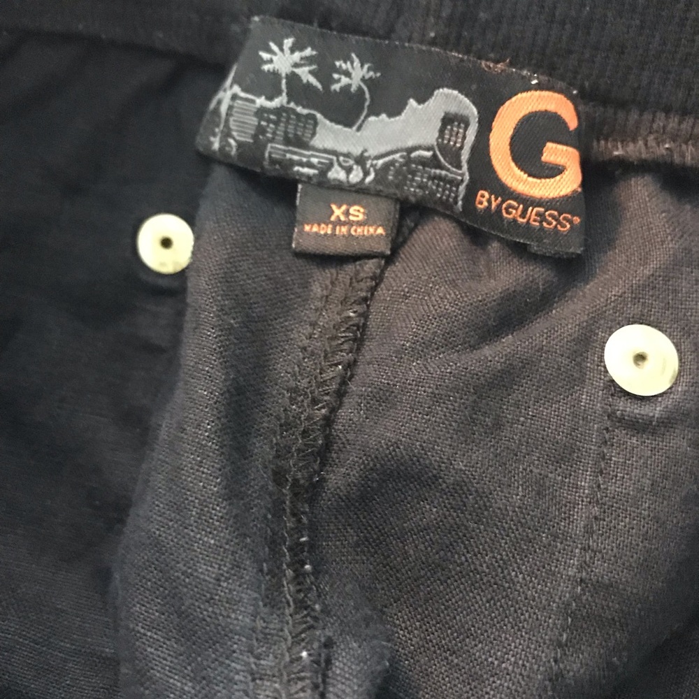 G by GUESS SHORTS - Picture 4 of 4